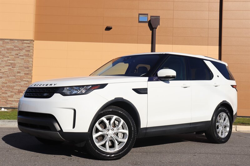 2018 Land Rover Discovery SE   - Photo 1 - Jacksonville, FL 32211