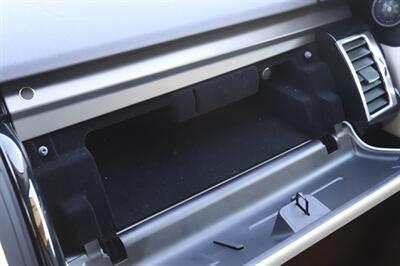 2018 Land Rover Discovery SE   - Photo 32 - Jacksonville, FL 32211