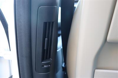 2018 Land Rover Discovery SE   - Photo 23 - Jacksonville, FL 32211