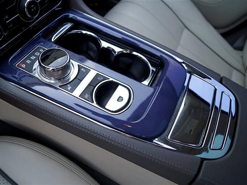2013 Jaguar XJ-Series photo