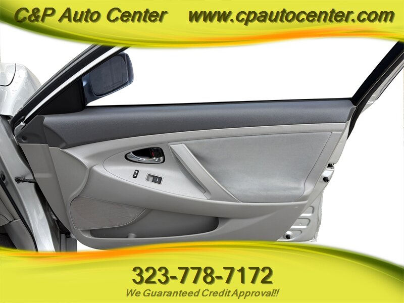 2011 Toyota Camry LE - Photo 25 - Los Angeles, CA 90044