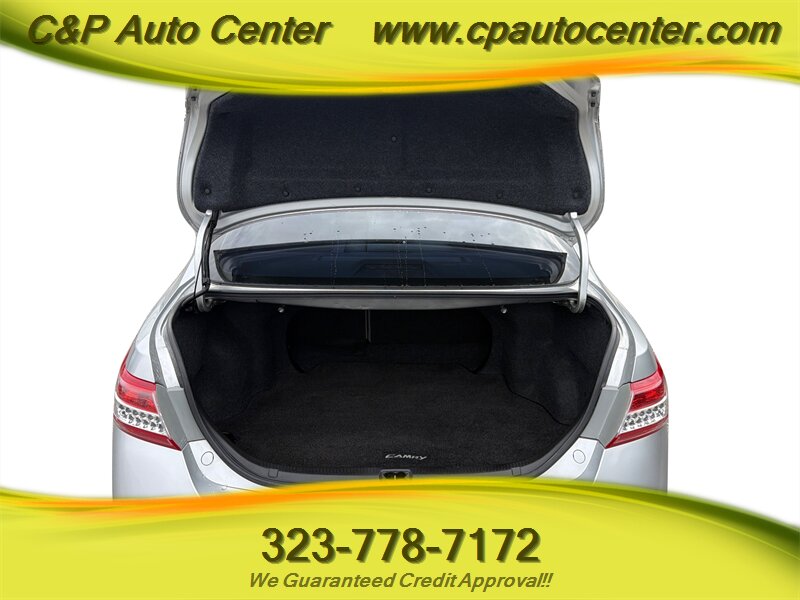 2011 Toyota Camry LE - Photo 14 - Los Angeles, CA 90044