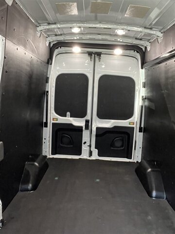 2022 Ford TRANSIT 350 AWD High Roof Cargo photo