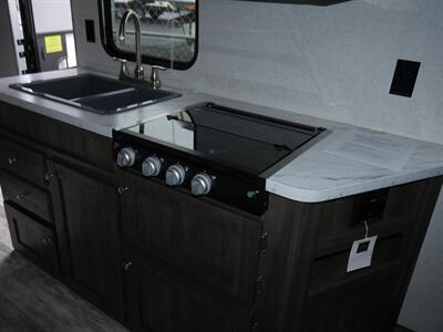 2020 Highland Ridge Mesa Ridge 171RD   - Photo 6 - Puyallup, WA 98373