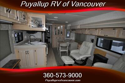 2001 NEWMAR DUTCHSTAR 3852-SPA   - Photo 8 - Vancouver, WA 98682-4901
