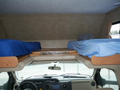 2016 Forest River Sunseeker 2700DS-CD   - Photo 10 - Puyallup, WA 98373