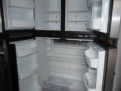 2019 Keystone Montana 20th Anniversary 3930FB   - Photo 9 - Puyallup, WA 98373