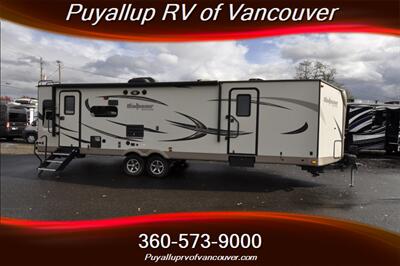 2017 FOREST RIVER ROCKWOOD WINDJAMMER 3001   - Photo 2 - Vancouver, WA 98682-4901