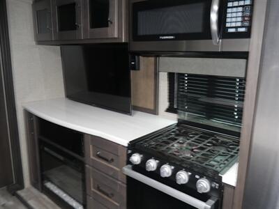 2022 Grand Design Reflection 312BHTS   - Photo 7 - Puyallup, WA 98373