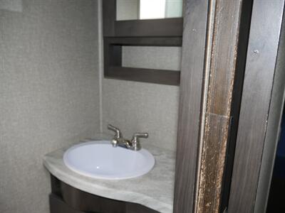 2022 Grand Design Reflection 312BHTS   - Photo 19 - Puyallup, WA 98373