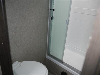 2022 Grand Design Reflection 312BHTS   - Photo 17 - Puyallup, WA 98373