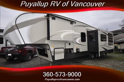 2017 KEYSTONE RV COUGAR 28RKS 28RKS FIFTH WHEEL   - Photo 2 - Vancouver, WA 98682-4901