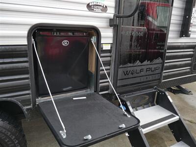 2025 Forest River Cherokee Greywolf Black Label 22RRBL   - Photo 4 - Puyallup, WA 98373