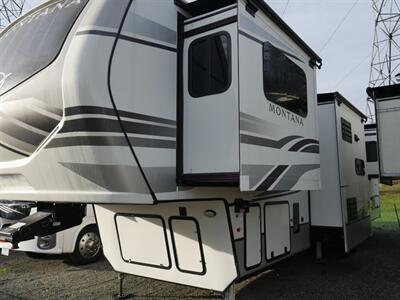 2022 Keystone Montana 3763BP   - Photo 2 - Puyallup, WA 98373
