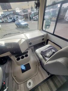 2024 Thor Indigo BB35   - Photo 9 - Puyallup, WA 98373