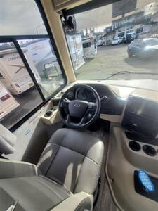 2024 Thor Indigo BB35   - Photo 8 - Puyallup, WA 98373