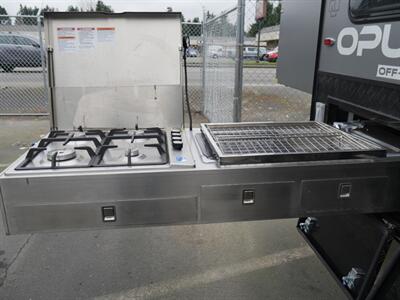 2023 Opus OP-15   - Photo 3 - Puyallup, WA 98373