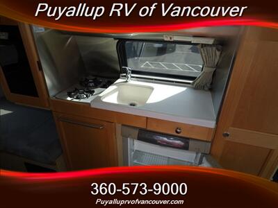 2007 ROADTREK CHEV POPULAR 170  CLASS B VAN - Photo 11 - Vancouver, WA 98682-4901