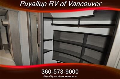 2023 GRAND DESIGN SOLITUDE ST391DL LOFT TWO BEDROOM   - Photo 19 - Vancouver, WA 98682-4901