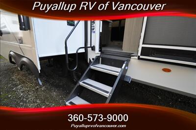 2024 GRAND DESIGN RV INFLUENCE 2903RL   - Photo 9 - Vancouver, WA 98682-4901