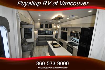 2024 GRAND DESIGN RV INFLUENCE 2903RL   - Photo 28 - Vancouver, WA 98682-4901