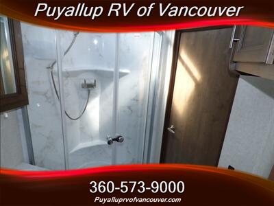 2020 KEYSTONE RV COUGAR 24SABWE   - Photo 13 - Vancouver, WA 98682-4901