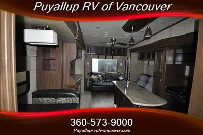 2017 FOREST RIVER SANDPIPER 372LOK   - Photo 5 - Vancouver, WA 98682-4901