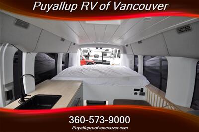 2017 Ford Transit CAMPER CONVERSION   - Photo 15 - Vancouver, WA 98682-4901