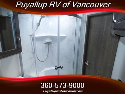 2021 KEYSTONE RV COUGAR 24SABWE   - Photo 15 - Vancouver, WA 98682-4901