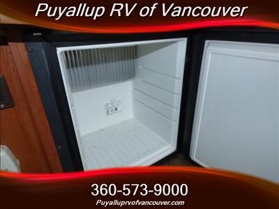 2011 FOREST RIVER VIKING EPIC 2107   - Photo 11 - Vancouver, WA 98682-4901