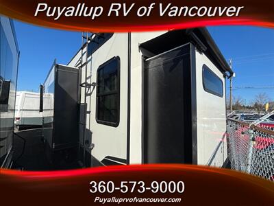 2020 KEYSTONE RV MONTANA HIGH COUNTRY 334/335BH   - Photo 5 - Vancouver, WA 98682-4901