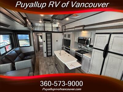 2020 KEYSTONE RV MONTANA HIGH COUNTRY 334/335BH   - Photo 7 - Vancouver, WA 98682-4901