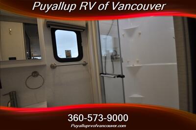 2024 VERACRUZ RENEGADE   - Photo 18 - Vancouver, WA 98682-4901