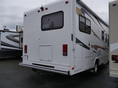 2013 Forest River Sunseeker 2450s   - Photo 2 - Puyallup, WA 98373