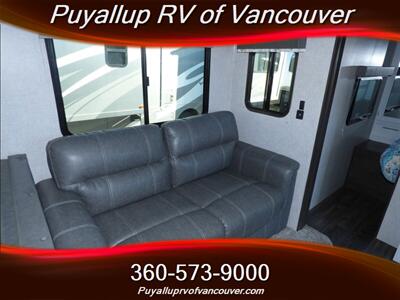 2021 KEYSTONE RV BULLET 287QBSWE   - Photo 14 - Vancouver, WA 98682-4901