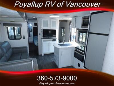2021 KEYSTONE RV BULLET 287QBSWE   - Photo 10 - Vancouver, WA 98682-4901