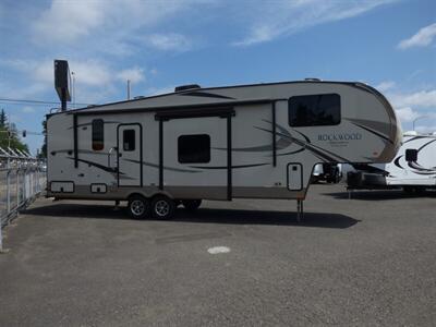 2018 FOREST RIVER ROCKWOOD SIGNATURE 8297S   - Photo 2 - Vancouver, WA 98682-4901