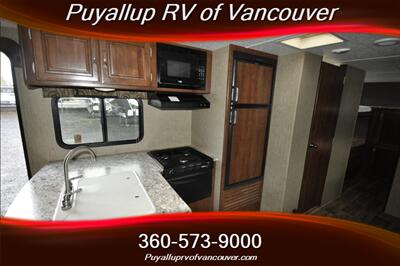 2017 KEYSTONE RV PASSPORT GRAND TOURING 2920BH   - Photo 9 - Vancouver, WA 98682-4901