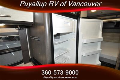 2016 FORD THOR FORD TRANSIT COMPASS 23TR 350 HD   - Photo 15 - Vancouver, WA 98682-4901