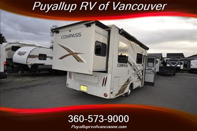 2016 FORD THOR FORD TRANSIT COMPASS 23TR 350 HD   - Photo 4 - Vancouver, WA 98682-4901