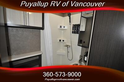 2016 FORD THOR FORD TRANSIT COMPASS 23TR 350 HD   - Photo 18 - Vancouver, WA 98682-4901