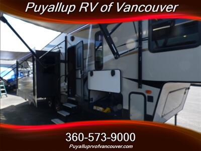 2018 KEYSTONE RV COUGAR 29RES   - Photo 4 - Vancouver, WA 98682-4901