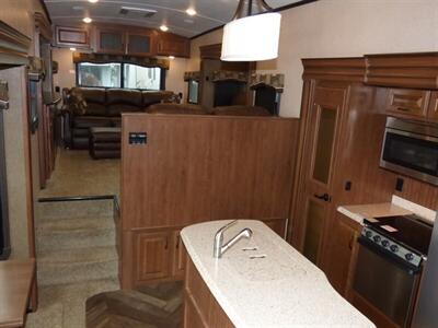2016 JAYCO NORTHPOINT R387RDFS   - Photo 18 - Vancouver, WA 98682-4901