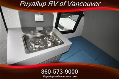 2020 QUEBEC HELIO 02 TRAVEL TRAILER   - Photo 14 - Vancouver, WA 98682-4901
