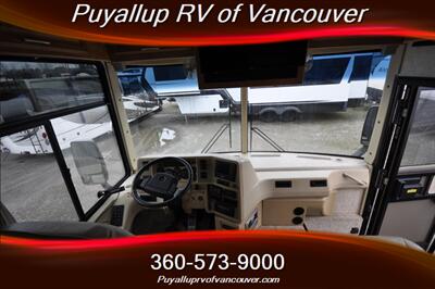 2005 WINNEBAGO JOURNEY 36G   - Photo 10 - Vancouver, WA 98682-4901