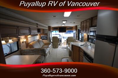 2005 WINNEBAGO JOURNEY 36G   - Photo 9 - Vancouver, WA 98682-4901