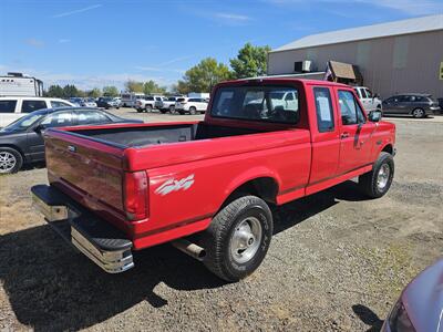 1997 Ford F-250 XL   - Photo 4 - Central Point, OR 97502