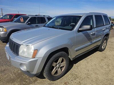 2007 Jeep Grand Cherokee Laredo   - Photo 1 - Central Point, OR 97502