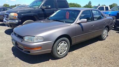 1992 Toyota Camry LE   - Photo 1 - Central Point, OR 97502