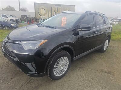 2016 Toyota RAV4 LE   - Photo 1 - Central Point, OR 97502